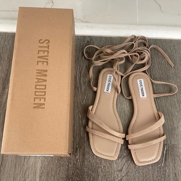 Steve Madden Garvan Sand Suede Gladiator Sandals